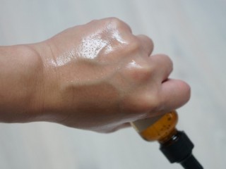 귀울리는 증상 - 손등 자극